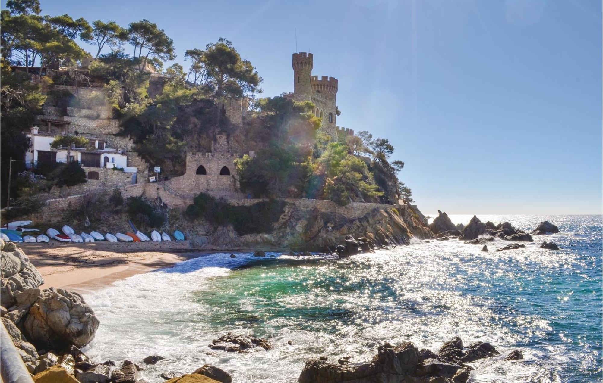 3 Bedroom Beautiful Apartment In Lloret De Mar Eksteriør billede